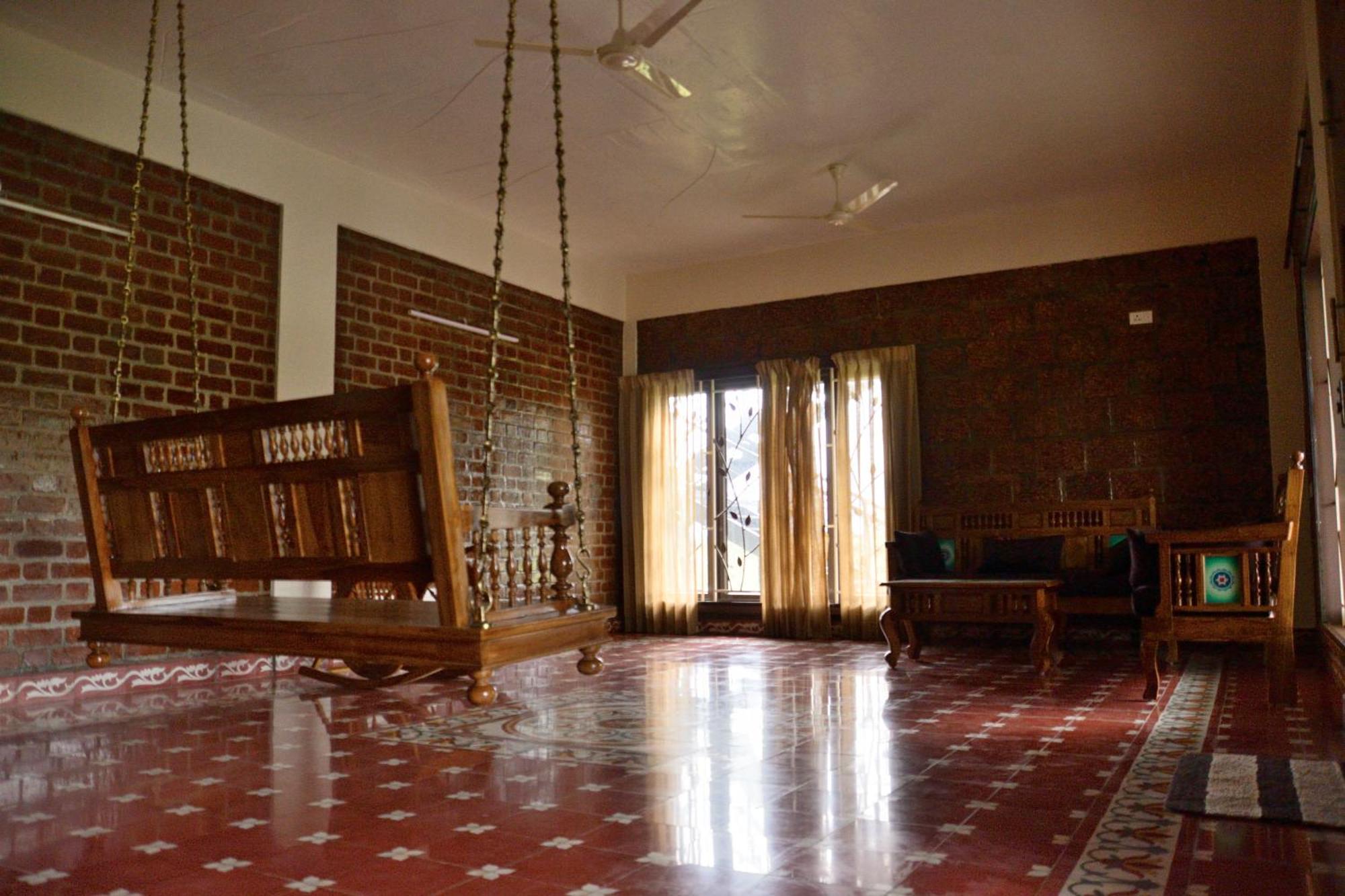 Apartament Lakshmi Illam Near Isha Yoga Adiyogi Alāndurai Zewnętrze zdjęcie