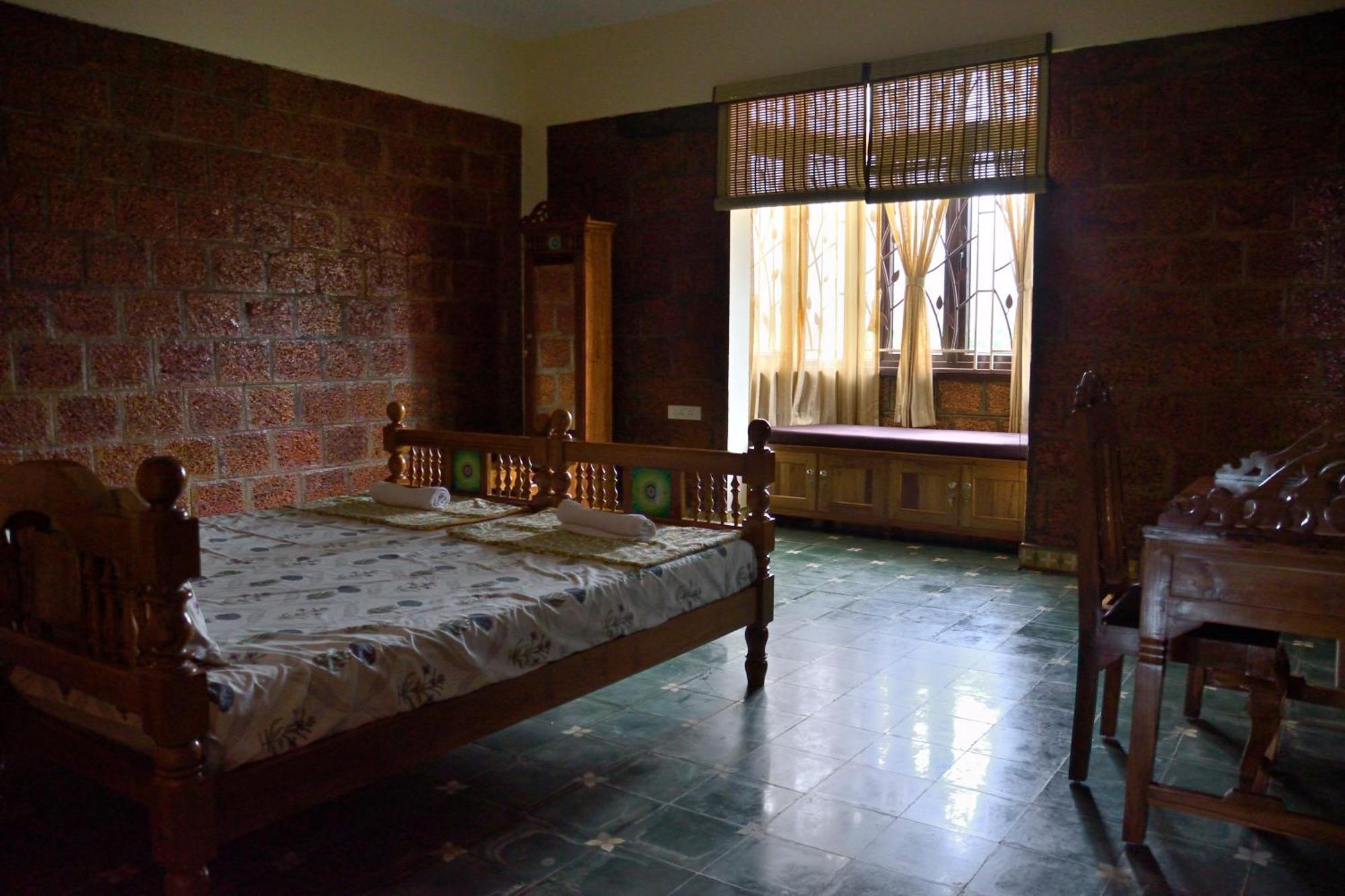 Apartament Lakshmi Illam Near Isha Yoga Adiyogi Alāndurai Zewnętrze zdjęcie